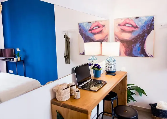 בית הארחה Morada 181 3*