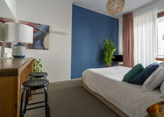 Morada 181 בית הארחה