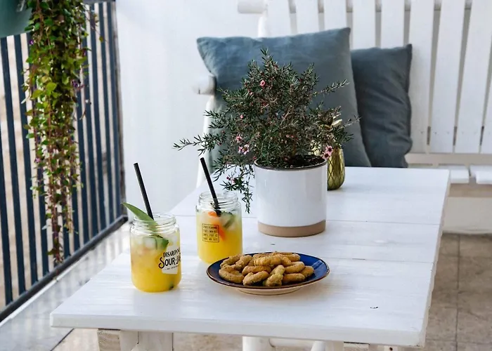 Morada 181 בית הארחה