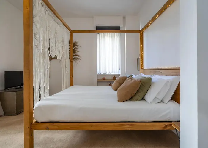 Morada 181 בית הארחה בארי